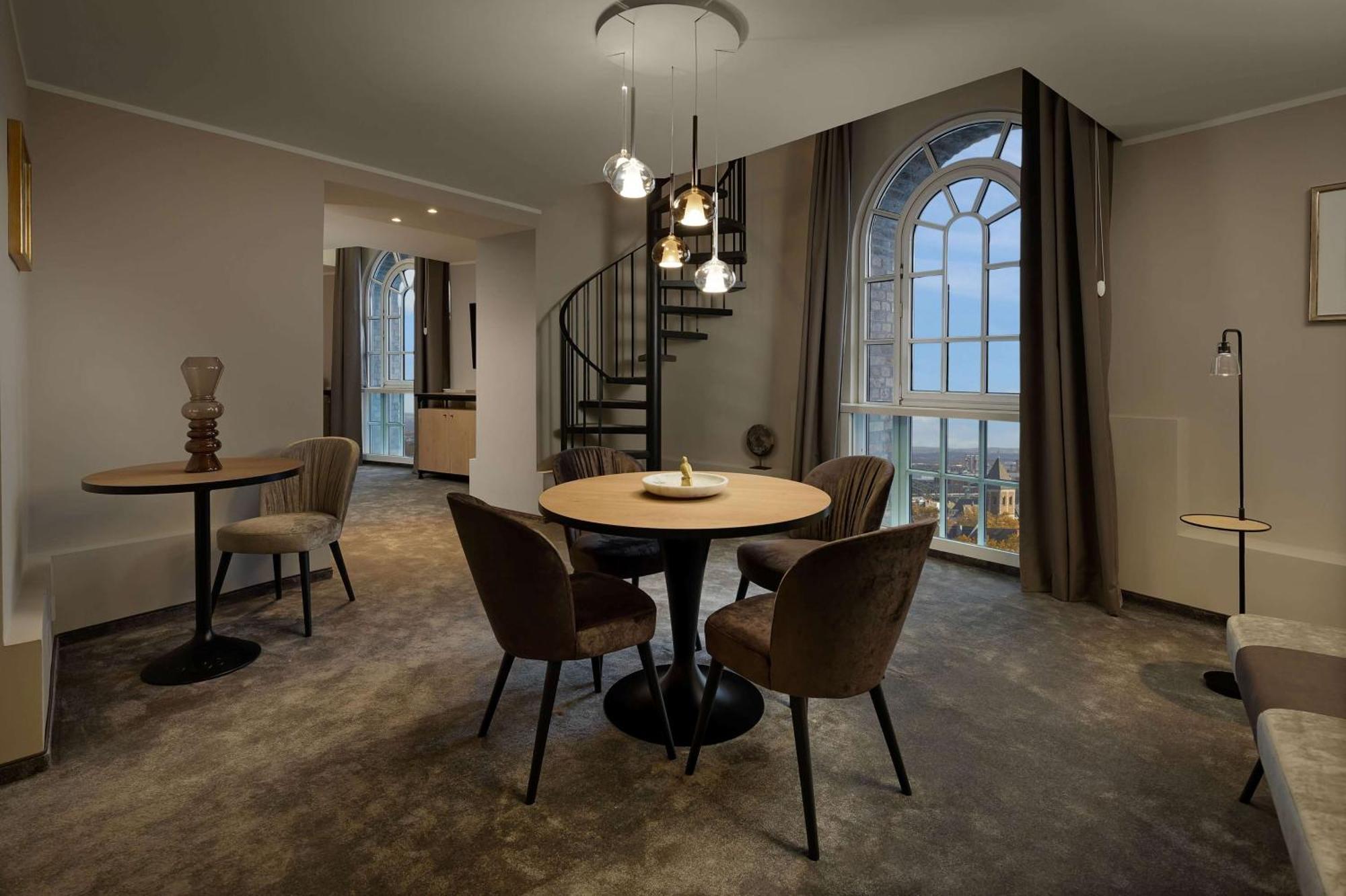 Wasserturm Hotel Cologne, Curio Collection By Hilton Exterior photo